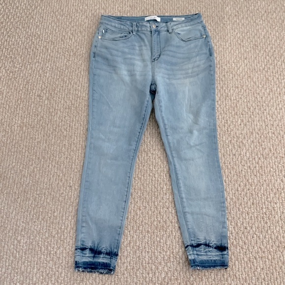 Judy Blue Colby Release Hem Skinny Jean - Picture 6 of 16